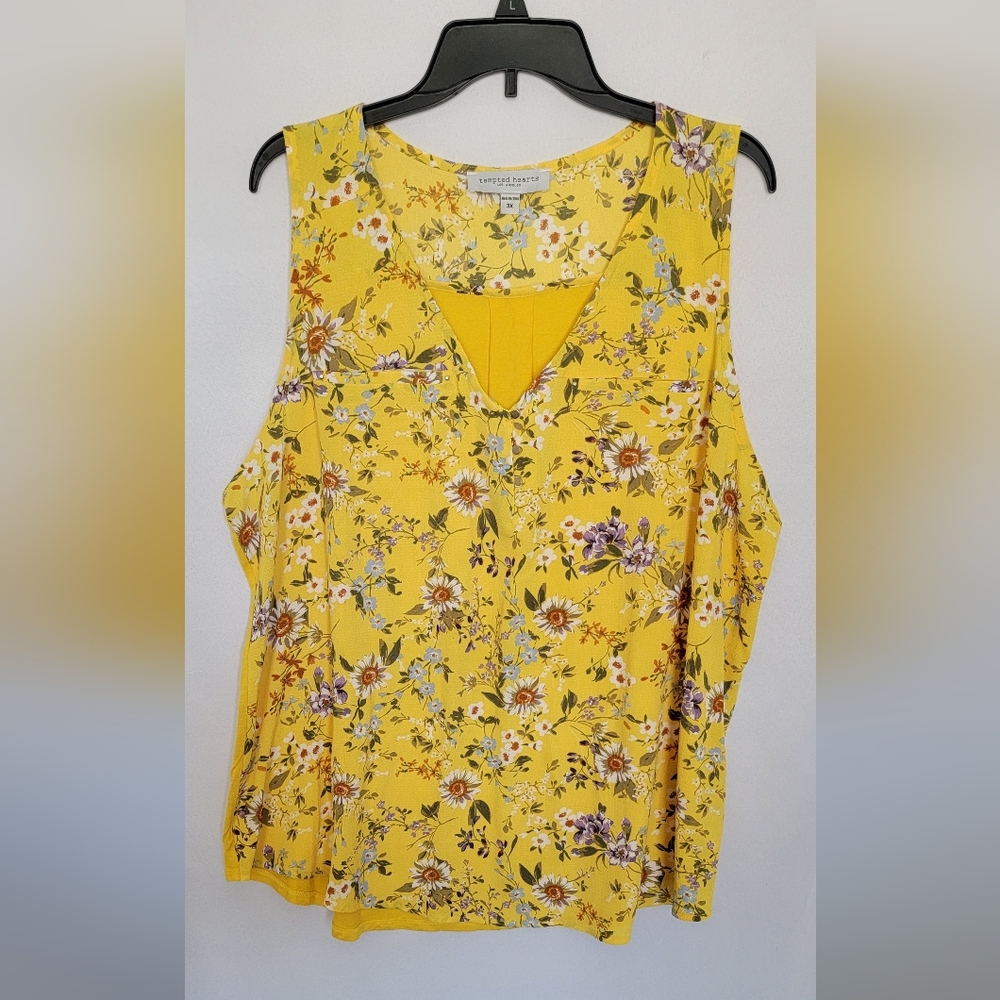 Tempted Hearts Floral Tank Top 3X